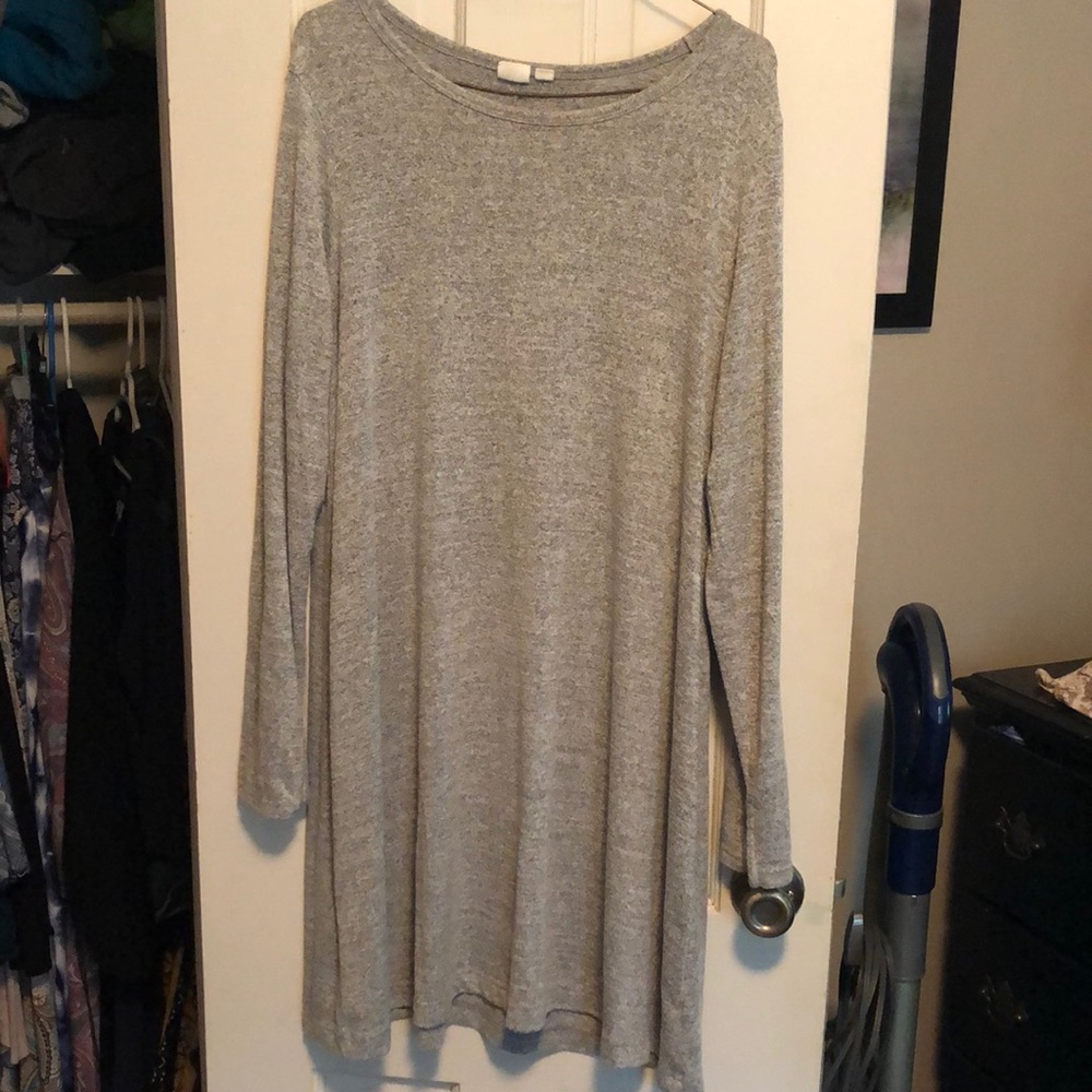 Grey lightweight fabric GAP dress, size large
